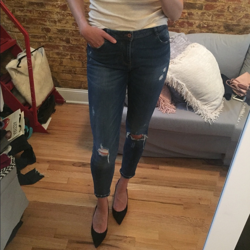 Zara Ripped Jeans 👖